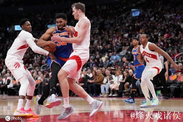 唐斯24+15力压巴雷特30分 尼克斯终结猛龙3连败